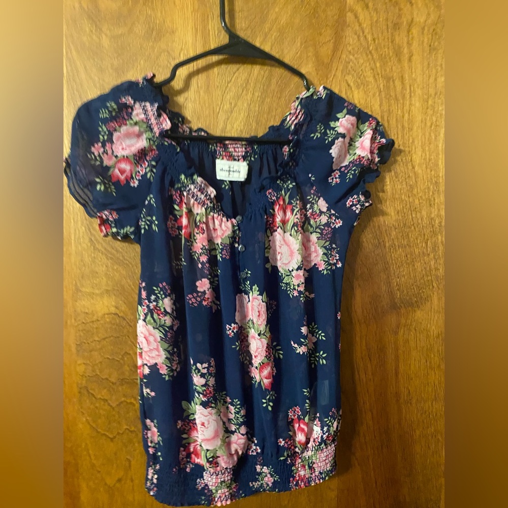 Abercrombie Floral flounce top